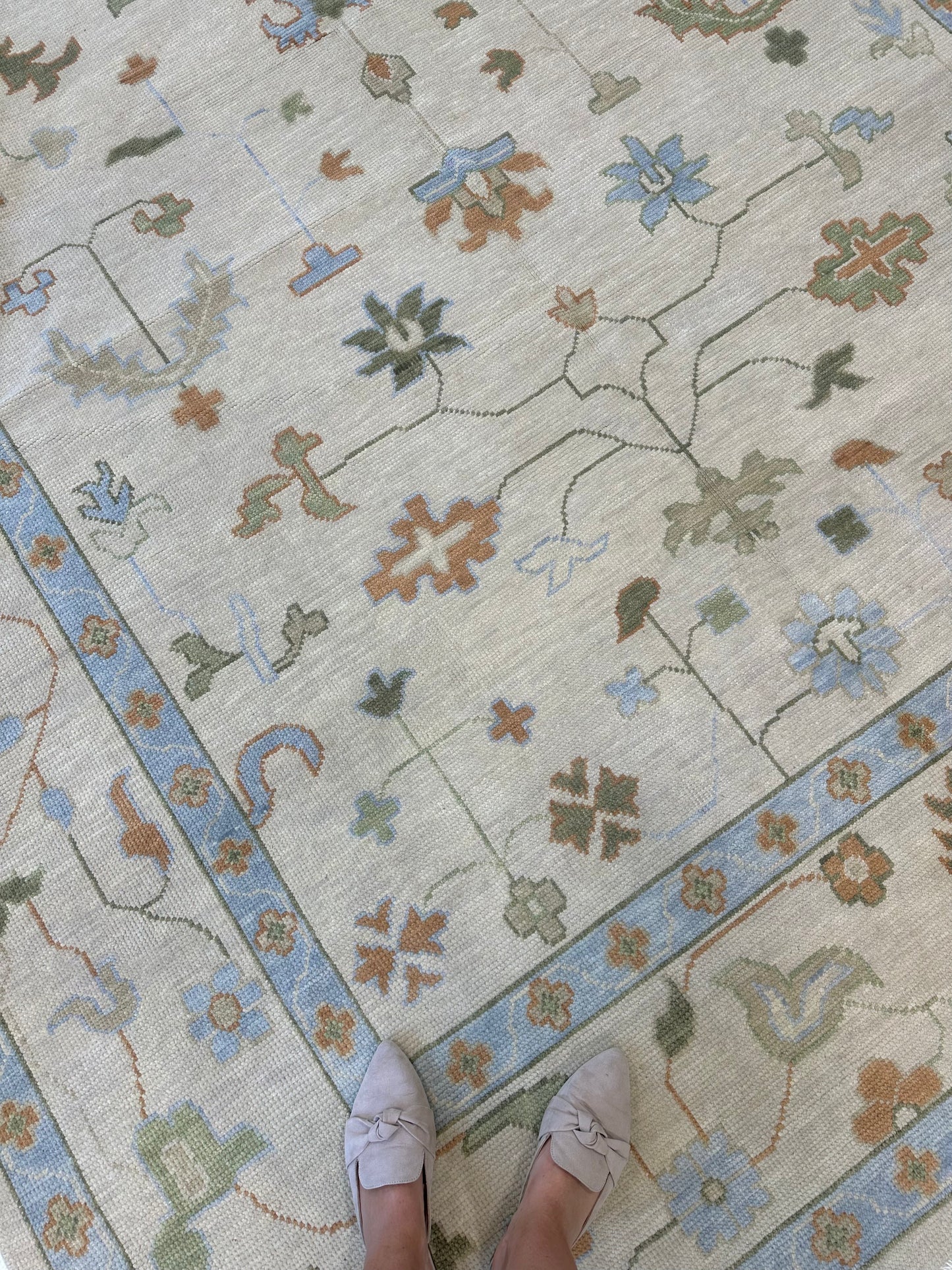 Ruth Modern Oushak (In Stock)