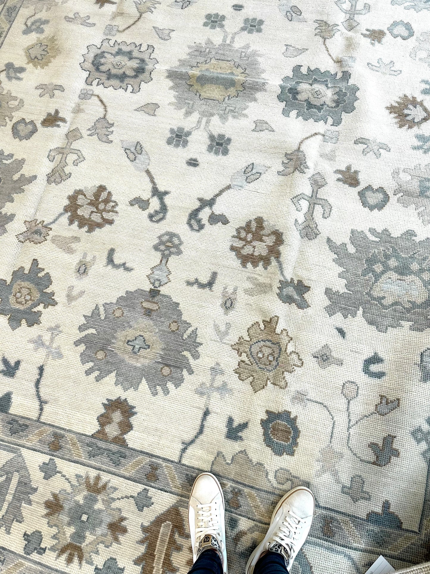 Emma Modern Oushak (In Stock)