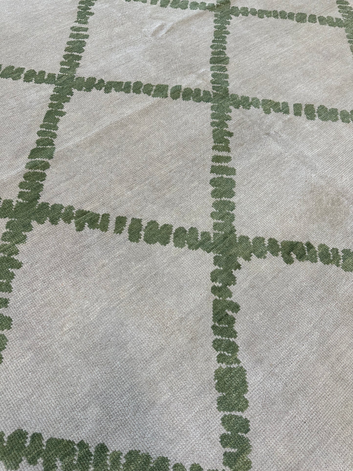 Lynn Modern Oushak Rug | Made to Order