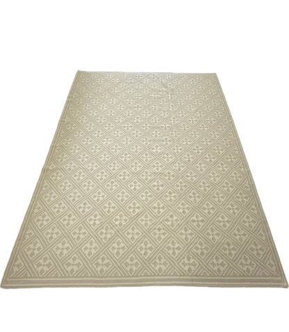 Lois wool flatweave rug in soft oat and taupe tones