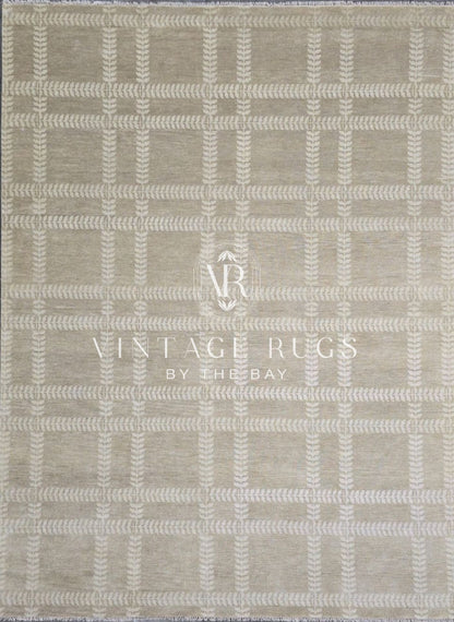 Close-up of Allie Neutral Modern Oushak rug showing soft tan, cream, hand-knotted wool