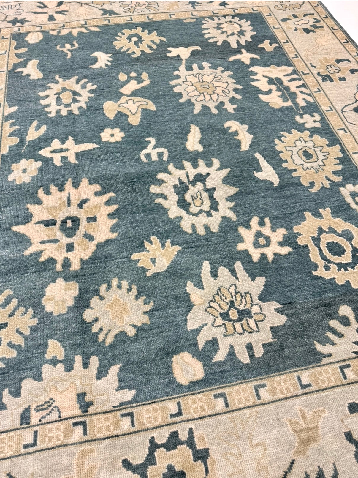 Lucille Modern Oushak Rug