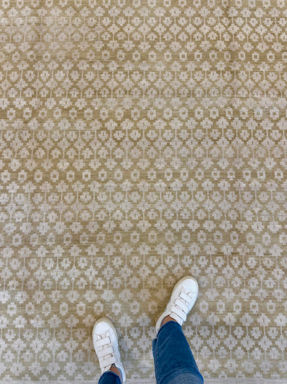 Ella Wheat Modern Oushak rug — warm tan, cream, hand-knotted 100% wool