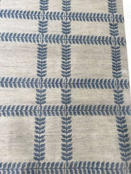 Allie Modern Oushak rug in warm gray, hand-knotted 100% wool — detail