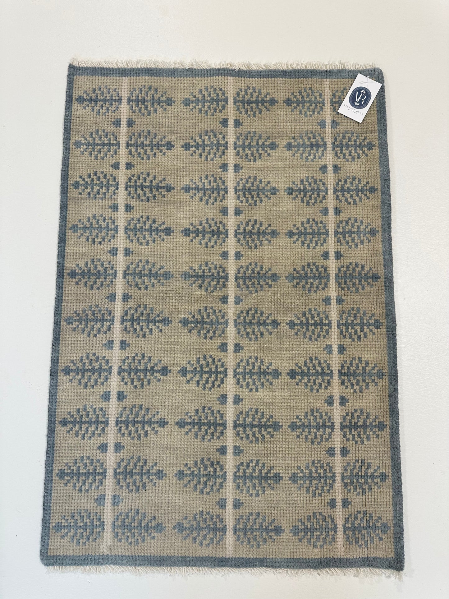 Bea Modern Oushak rug — warm gray, cream, gray-blue, hand-knotted 100% wool