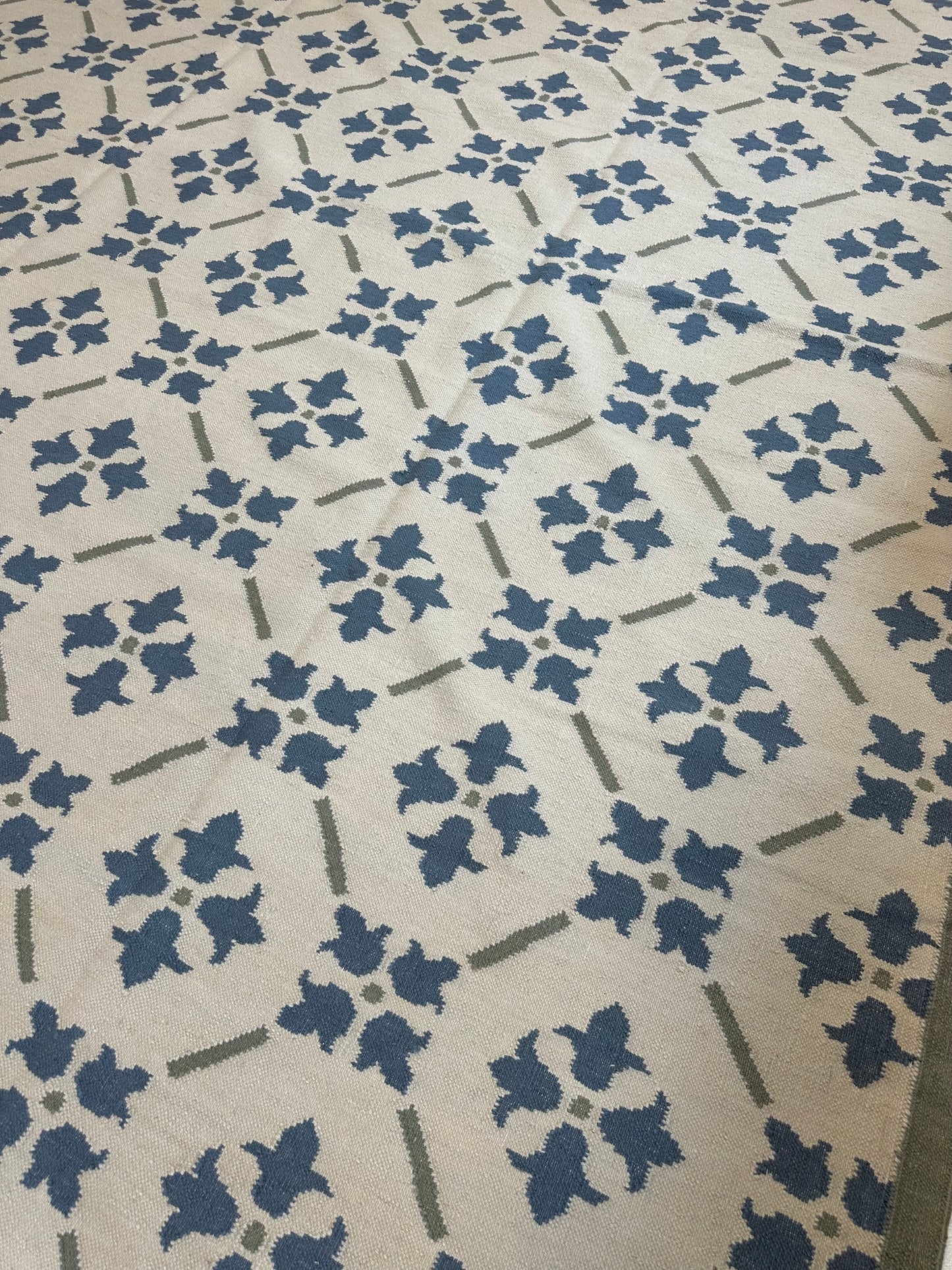 Betty wool flatweave rug, detail view