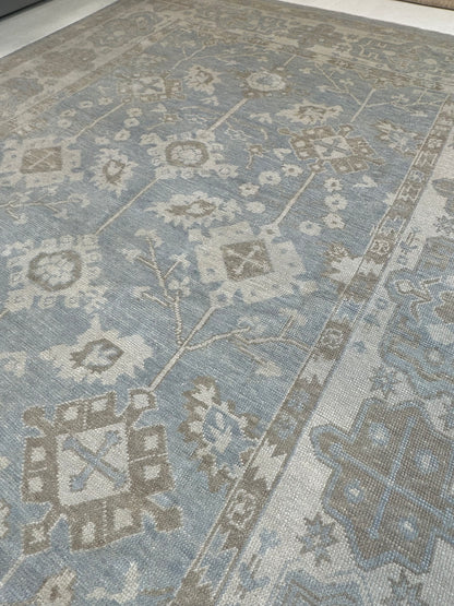 Dorothy Turkish Oushak rug in gray-blue, hand-knotted 100% wool — detail