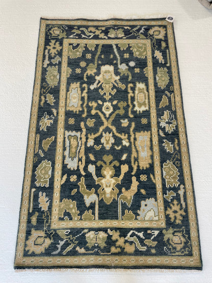Eloise Modern Oushak rug in blue-green, hand-knotted 100% wool — detail