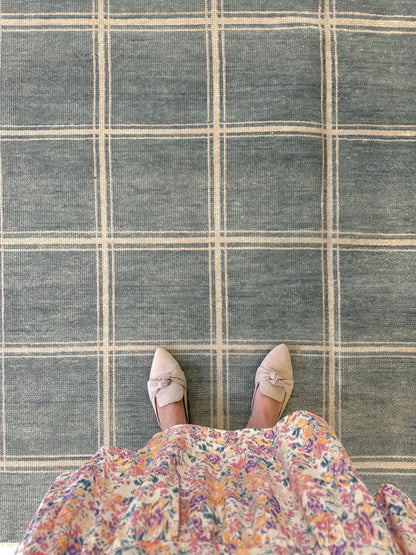 Kate modern Oushak rug, hand-knotted wool with a gray-blue foundation and subtle ivory detailing